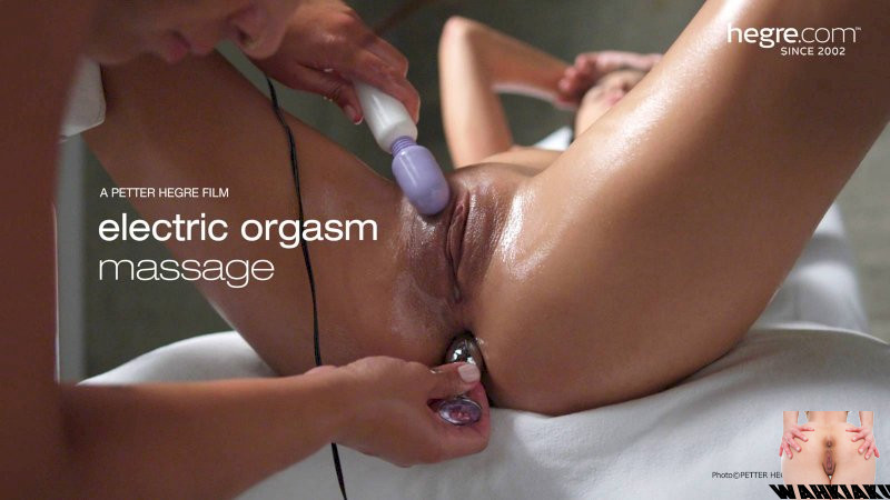 Labia Loving Orgasm Massage
